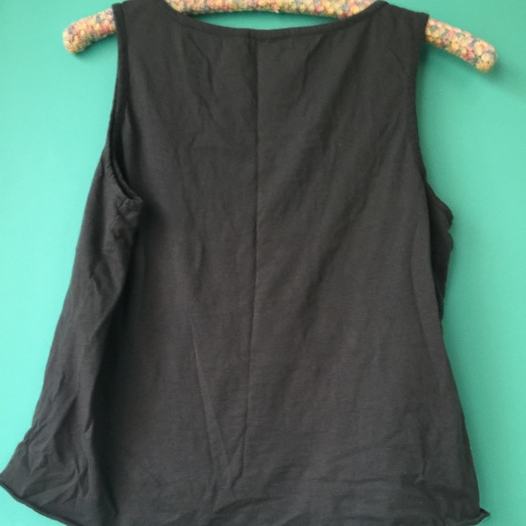 Eagle crop top - Picture 2 of 2