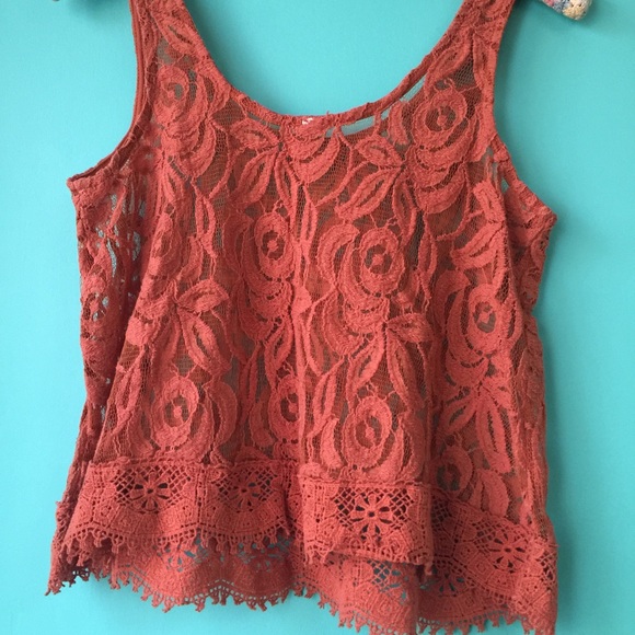 Rusty orange lace crop top - Picture 2 of 2