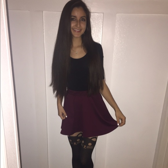 Meet your Posher, Alyssa - Picture 1 of 4