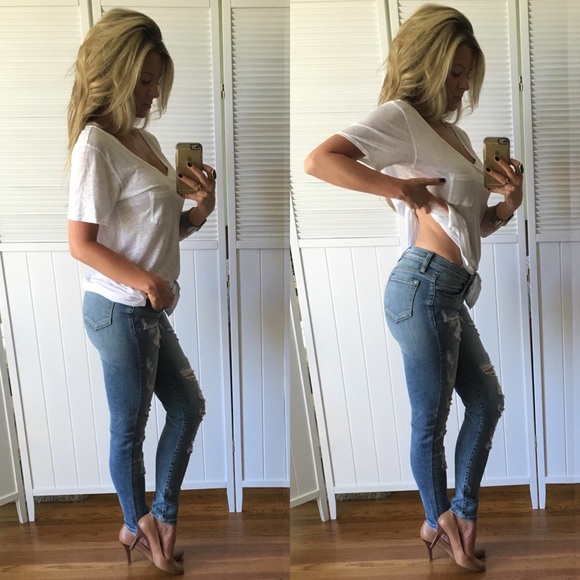 SOLD OUT•Sexy Destroyed Skinnys - Picture 3 of 4