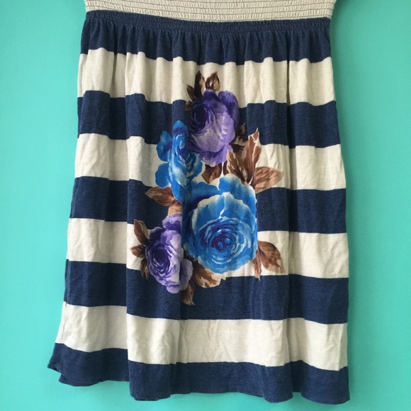 Strapless Navy and white stripe with florals dress - Picture 3 of 3