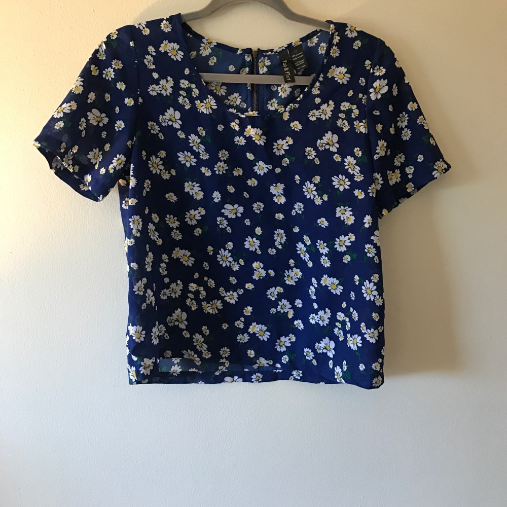 💠Blue daisy top💠