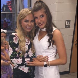 Meet your Posher, Robin