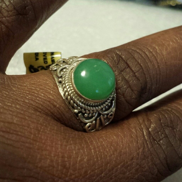 Jewelry - Chrysoprase ring in sterling silver