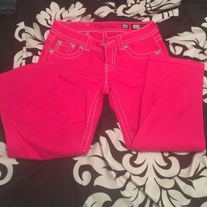 Bright pink Capri miss me jeans