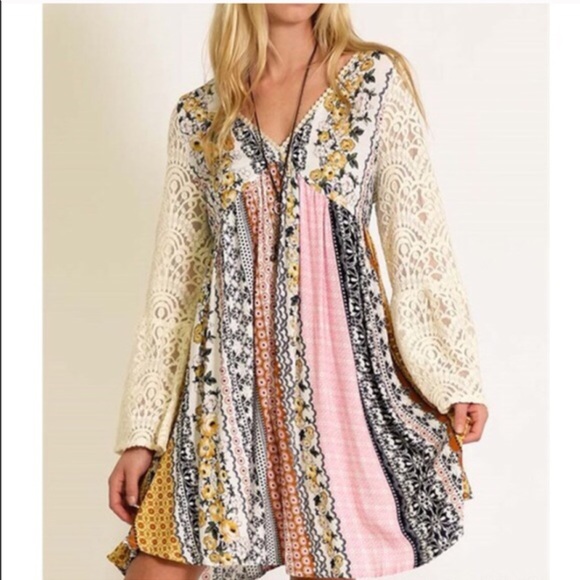 πRYLAND printed dress w/ bell sleeves - MUSTARD - Picture 2 of 2