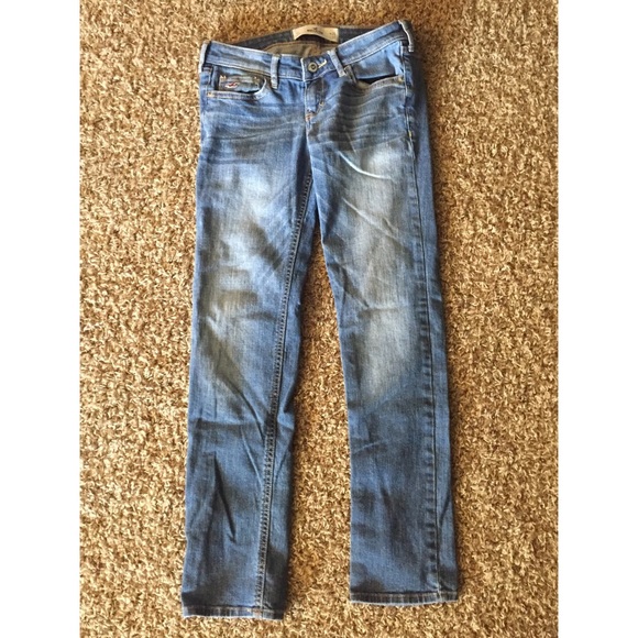 Hollister Skinny Jeans - Picture 1 of 4
