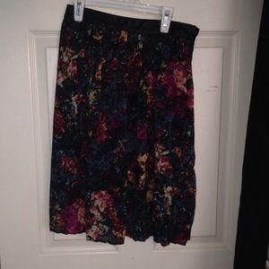 Flower pattern skirt