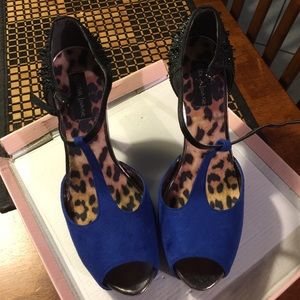 Platform shoes