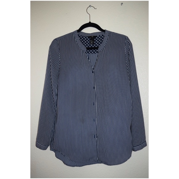 Stripe Navy Blue blouse - Picture 3 of 3
