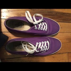 Women's size 8 Vans  authentic low shoes purple