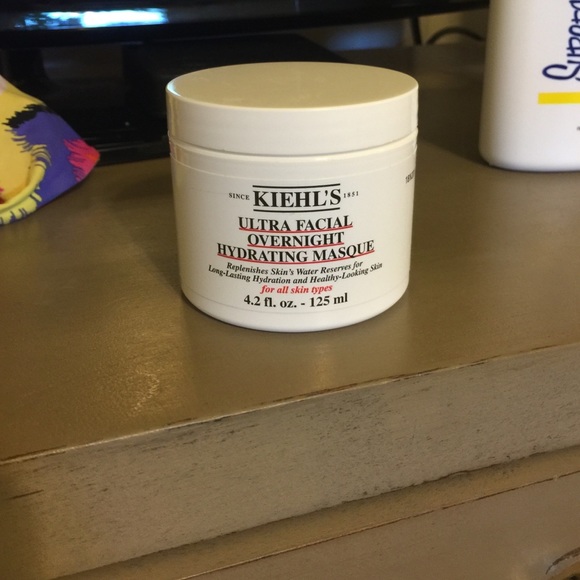 Kiehl's Ultra Facial Overnight Hydrating Masque