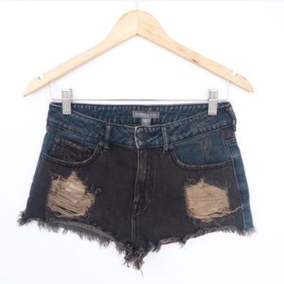 Kendall Kylie shorts