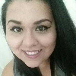 Meet your Posher, Karina