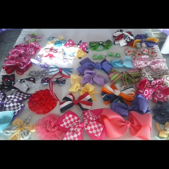 Bows - Picture 3 of 3