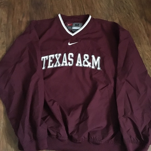 Nike Sweaters - Texas A&M windbreaker