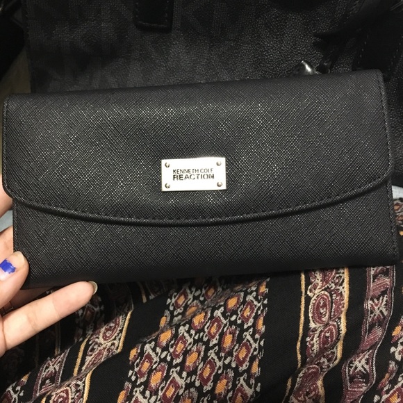 Kenneth cole reaction