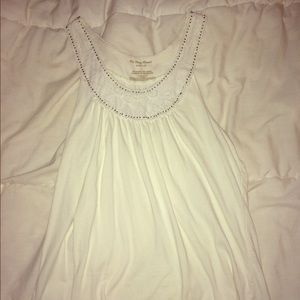 Old Navy white tank