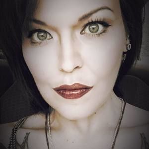 Meet your Posher, Kacey