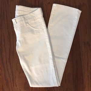 NWOT Hudson Beth Baby Boot White Flare Jeans