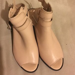 Topshop nude/light pink heel
