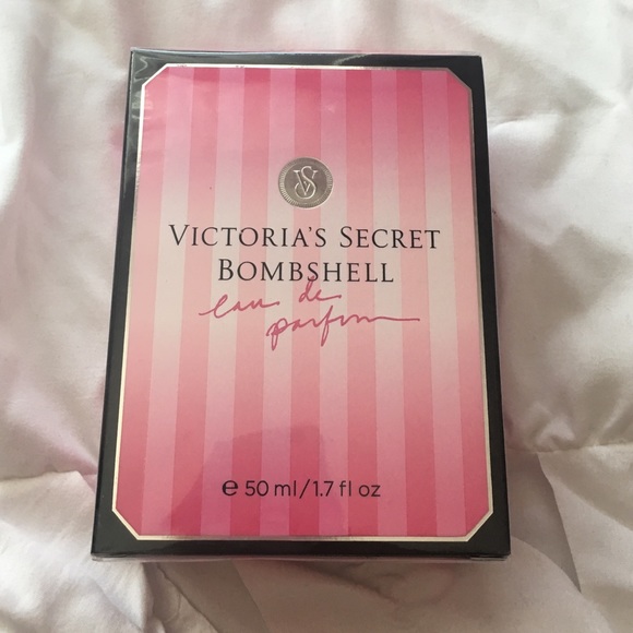 BOMBSHELL PERFUME 💕 Authentic 💕 - Picture 1 of 3