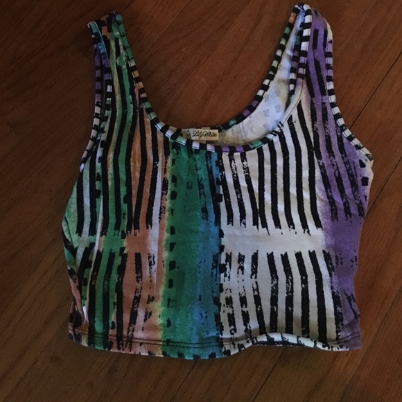 Crop top