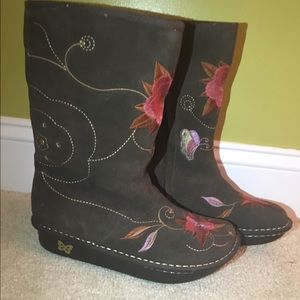 Alegria Embroidered Boots