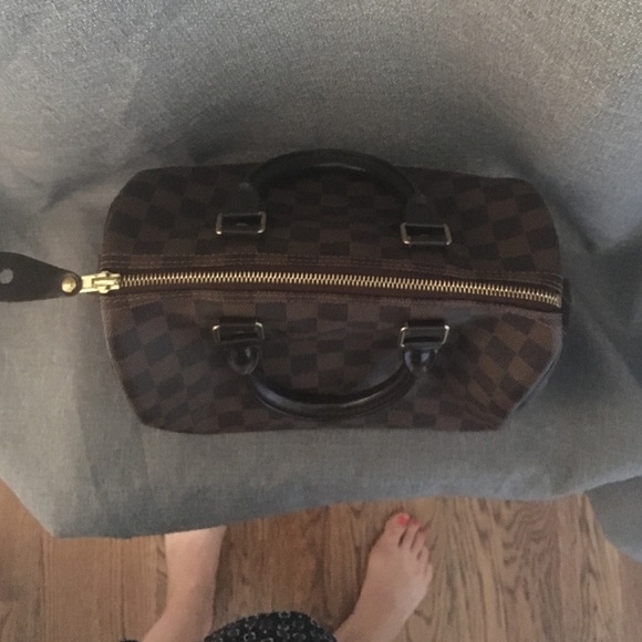 Louis Vuitton Damier Ebene Canvas speedy bag. - Picture 2 of 4