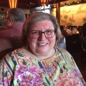 Meet your Posher, Cathy