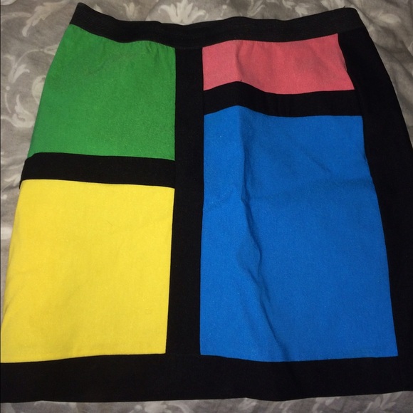 Color block pencil skirt