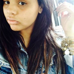 Meet your Posher, Mercedes