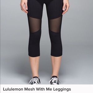 Lulu lemon mesh leggings size 4
