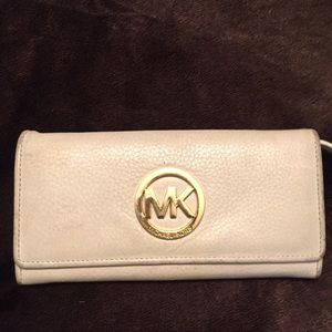 Michae Kors wallet