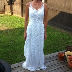 Davids Bridal Wedding Dress