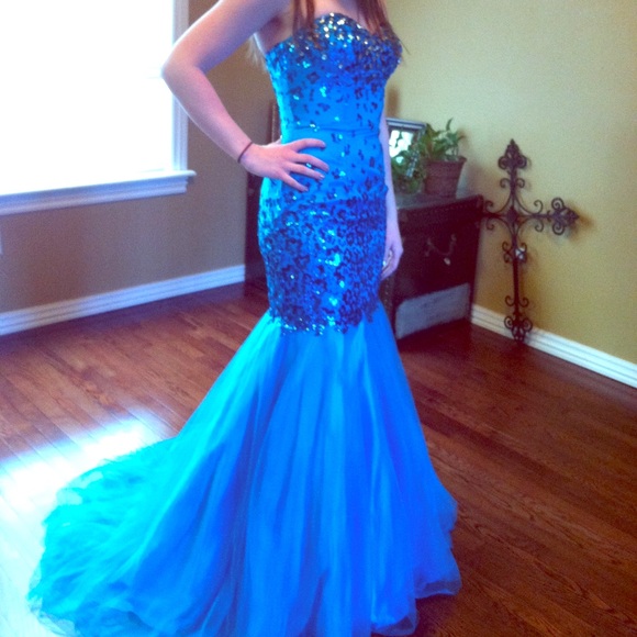 Blue Partytime Prom Dress