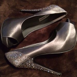 Steve Madden Heels Size 8.5 Great Condition