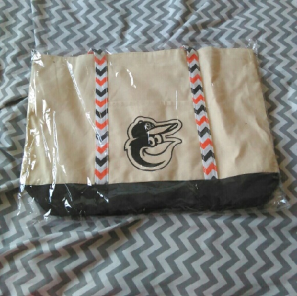 Oriel's tote bag