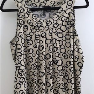 🌸FINAL PRICE🌸 Beautiful dressy tank top