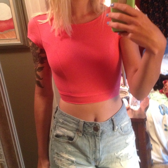 PacSun crop top