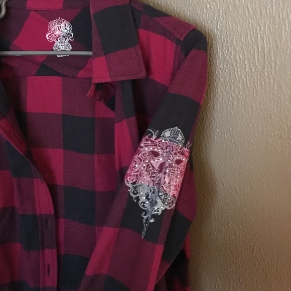 Flannel button up - Picture 3 of 4