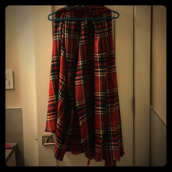 Soft Oversized Blanket Scarf