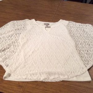 White lace top w/tank cami under