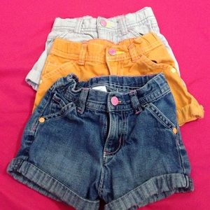 Bondle of 3 shorts pants for little girls