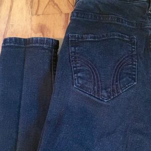 Hollister black jeans. Size 3L