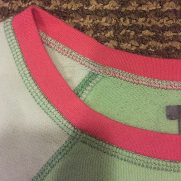 Multi-color sweater - Picture 4 of 4
