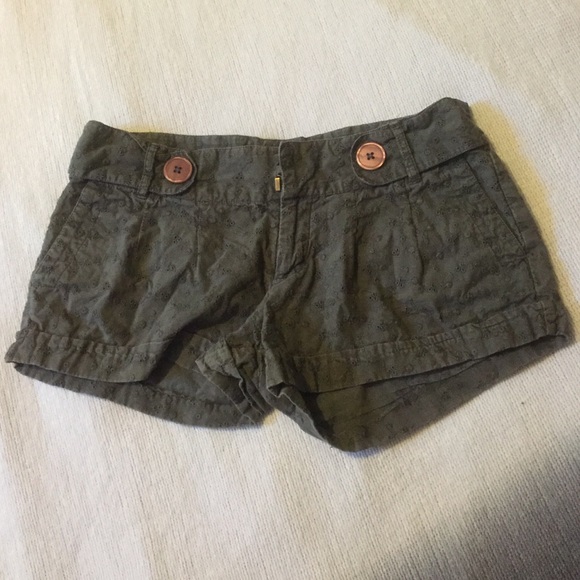 Billabong shorts