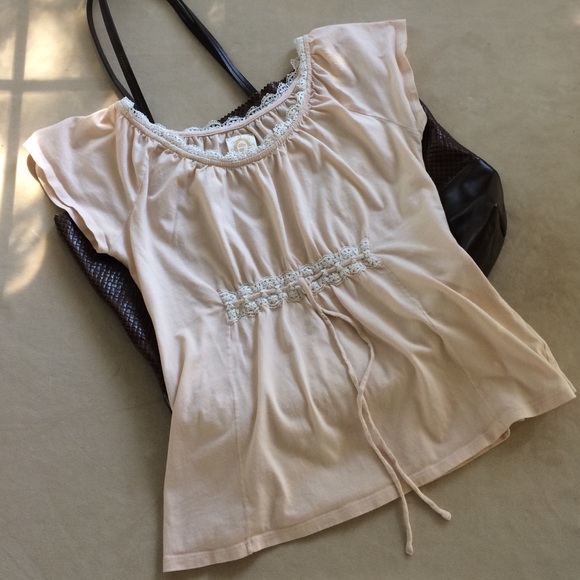 Anthropologie Tops - Anthropologie top by Ric Rac.