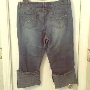 EUC Denim Capris/Cuffed Jeans Size 15