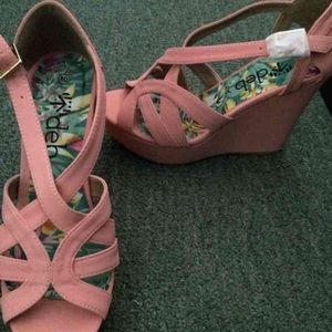 Coral wedge heels